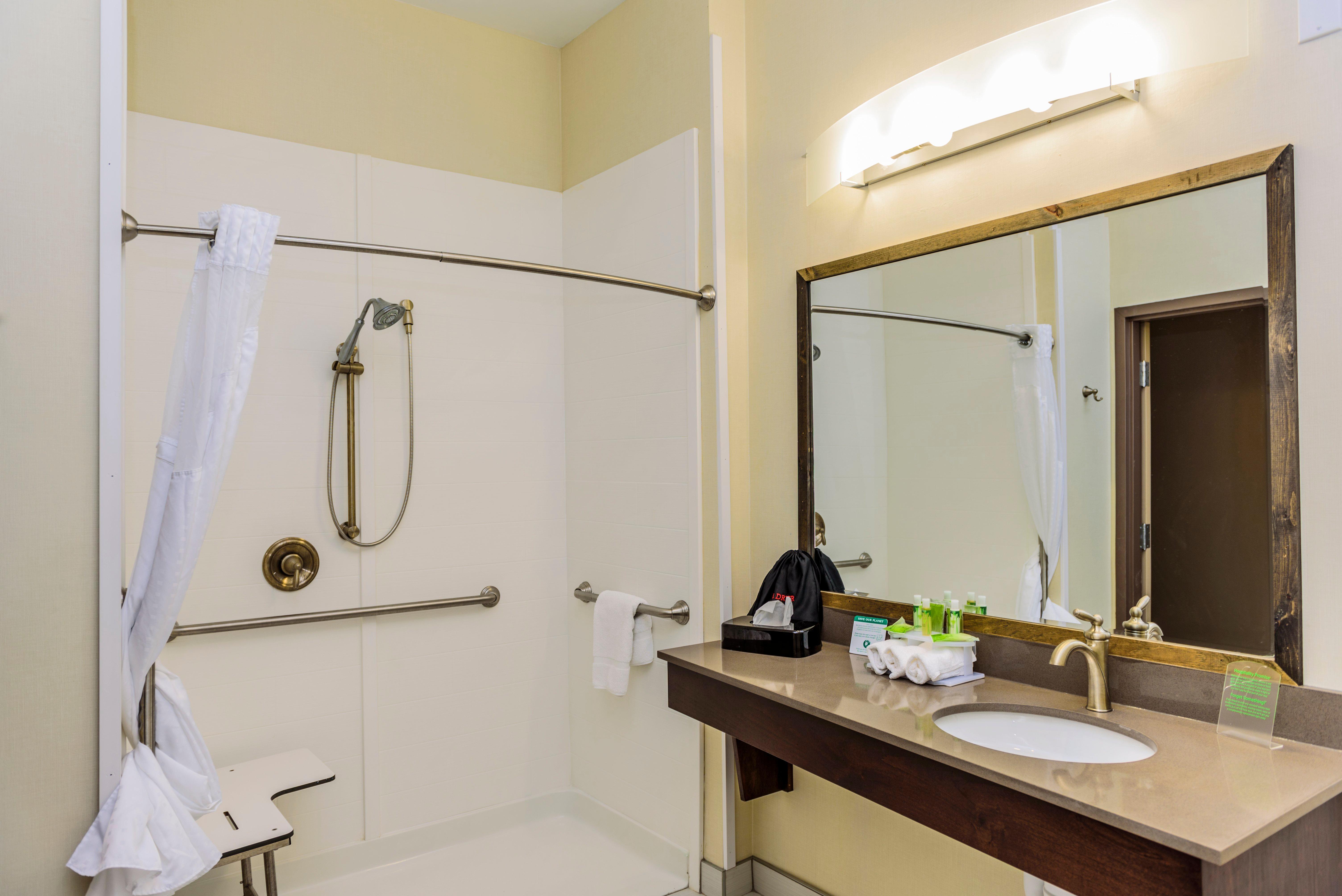 Holiday Inn Express & Suites Cheektowaga North East By Ihg Extérieur photo